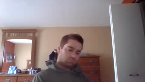 Snapshot of woodeee77 chatting on 12-26-24, 05:08 woodeee77 online show from 12-26-24, 05:08