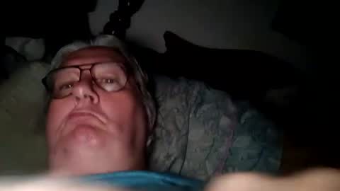 Snapshot of woodpecker115 chatting on 10-13-25, 07:52 woodpecker115 online show from 10-13-25, 07:52