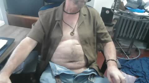 woodworker6473 online show from 06-25-26, 07:29