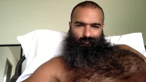 woof_wolf37 online show from 09-13-25, 04:29