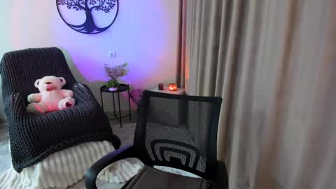 dudetta Kim online show from 10-08-25, 03:31