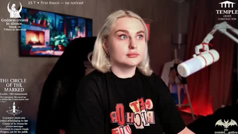 Goddess Sophy online show from 11-13-25, 08:41