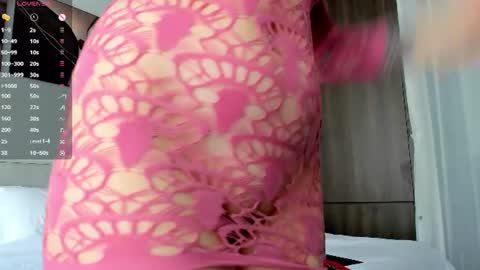 Hey Im Lina See you 12am - 6am GMT  3 online show from 07-25-26, 04:21