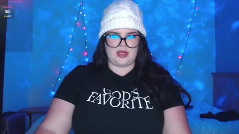 Snapshot of wow_its_kaitlyn chatting on 10-11-25, 10:47 Kaitlyn xx online show from 10-11-25, 10:47