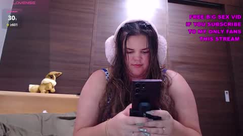 Kaitlyn xx online show from 11-26-25, 11:00