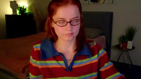 Snapshot of wow_luvng chatting on 10-22-25, 02:06 Rebecy online show from 10-22-25, 02:06