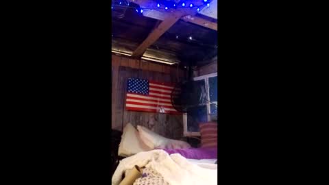 Snapshot of wowsers1230 chatting on 04-04-26, 04:48 wowsers1230 online show from 04-04-26, 04:48