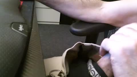 wrangleat0r online show from 09-18-25, 03:08