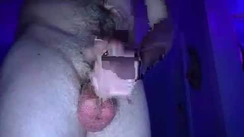 Snapshot of wrecklesspleasure93 chatting on 01-18-25, 03:42 wrecklesspleasure93 online show from 01-18-25, 03:42