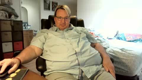 Snapshot of wrensworldx chatting on 06-22-26, 10:51 Wren VX online show from 06-22-26, 10:51