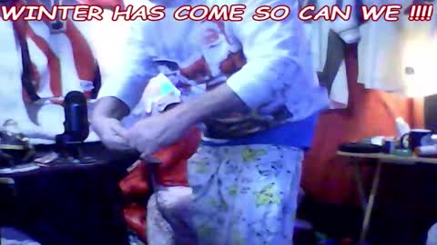 Snapshot of wscooter1 chatting on 01-06-25, 04:02 SCOOTER online show from 01-06-25, 04:02