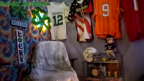 Snapshot of wscooter1 chatting on 02-18-25, 12:15 SCOOTER online show from 02-18-25, 12:15