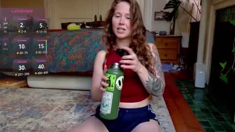 Snapshot of wutangwendy chatting on 03-04-26, 10:27 wutangwendy online show from 03-04-26, 10:27