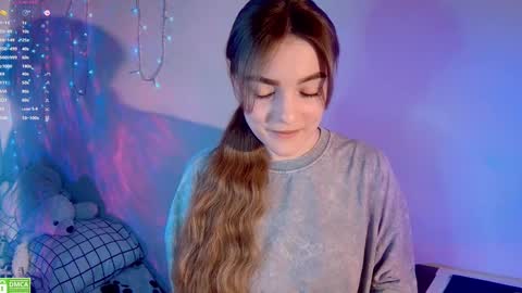 Snapshot of wxiuixw chatting on 12-07-24, 08:27 Sonya online show from 12-07-24, 08:27