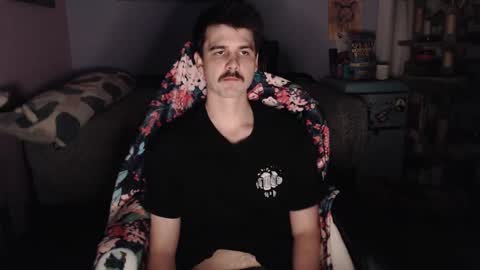 Snapshot of wyattfans_ chatting on 09-25-25, 02:37 Wyatt online show from 09-25-25, 02:37