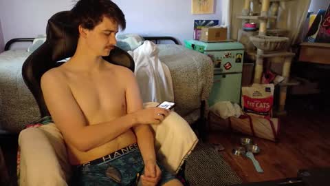 Wyatt online show from 11-04-25, 07:13