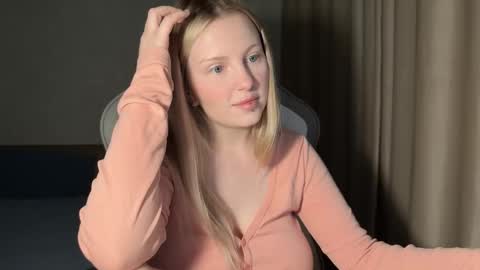 eva online show from 11-12-25, 04:51