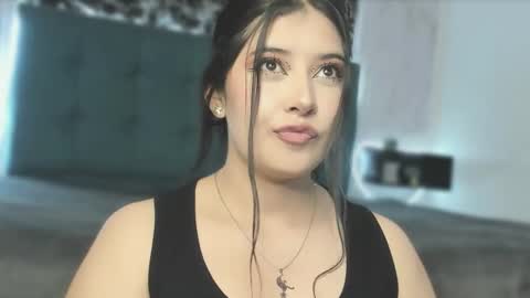 Snapshot of x_adeline_ chatting on 02-06-26, 03:59 Adeline online show from 02-06-26, 03:59