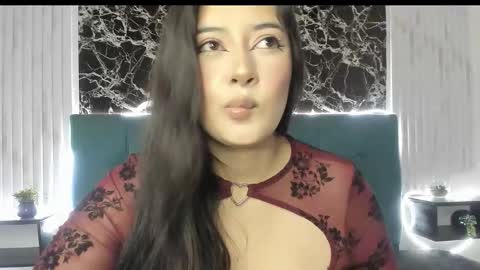 Snapshot of x_adeline_ chatting on 03-05-26, 04:14 Adeline online show from 03-05-26, 04:14