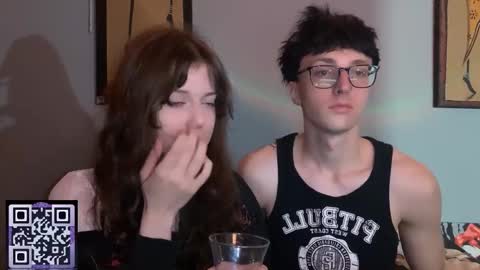 Philipp and Este online show from 09-19-25, 07:36