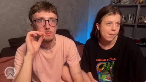 Philipp and Este online show from 06-28-26, 10:38