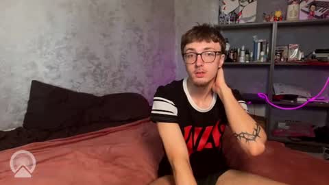 Philipp and Este online show from 07-16-26, 08:31