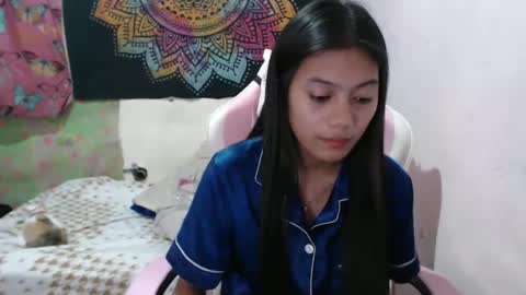 Snapshot of x_lexi_x chatting on 01-10-25, 10:50 x_lexi_x online show from 01-10-25, 10:50