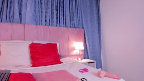 x_milu online show from 02-20-25, 11:10