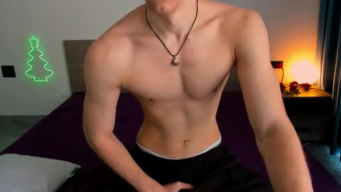 Snapshot of x_nile chatting on 01-16-26, 04:27 Nile online show from 01-16-26, 04:27