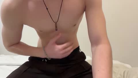 Snapshot of x_nile chatting on 02-18-26, 01:45 Nile online show from 02-18-26, 01:45