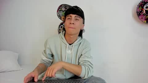 xaanderGrey online show from 10-09-25, 07:56