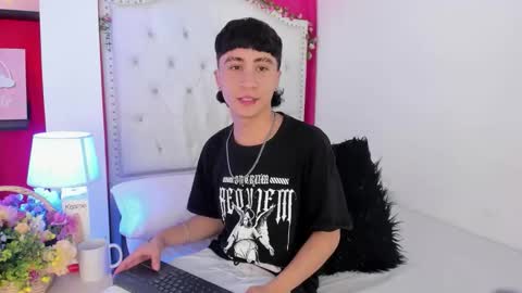 xaanderGrey online show from 12-03-25, 07:34