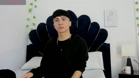 xaanderGrey online show from 12-22-25, 07:11