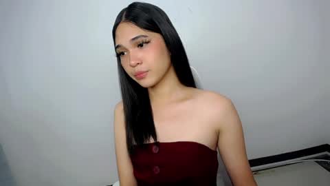 Snapshot of xairah_doux chatting on 04-25-26, 05:54 xairah_doux online show from 04-25-26, 05:54