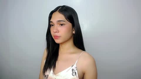 Snapshot of xairah_doux chatting on 05-12-26, 01:25 xairah_doux online show from 05-12-26, 01:25