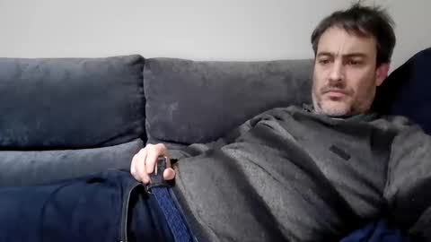Snapshot of xalegarmax chatting on 12-17-24, 10:22 xalegarmax online show from 12-17-24, 10:22