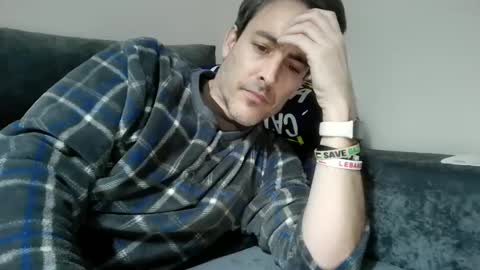 Snapshot of xalegarmax chatting on 01-19-25, 02:25 xalegarmax online show from 01-19-25, 02:25