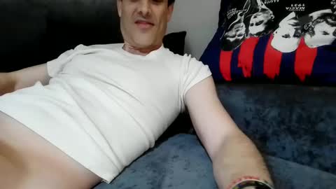 Snapshot of xalegarmax chatting on 03-09-25, 03:54 xalegarmax online show from 03-09-25, 03:54