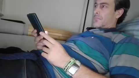 Snapshot of xalegarmax chatting on 10-21-25, 10:21 xalegarmax online show from 10-21-25, 10:21