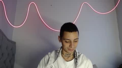Snapshot of xalejo_max chatting on 09-28-25, 05:51 xalejo_max online show from 09-28-25, 05:51