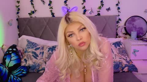 Snapshot of xalexax chatting on 03-05-26, 09:11 sooo hey im Sperm Mystik from Fuckistan i want you full my all holes bcs i have penis fever online show from 03-05-26, 09:11