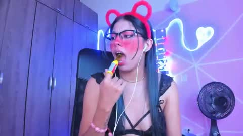 XALLYSONX online show from 01-31-25, 02:28