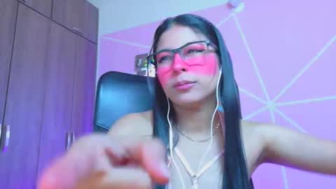 XALLYSONX online show from 04-25-26, 01:41