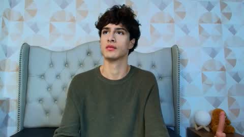 Snapshot of xam_collen chatting on 10-10-25, 12:15 xam_collen online show from 10-10-25, 12:15