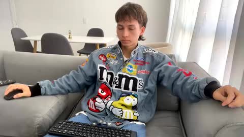 Xam online show from 01-29-25, 08:04