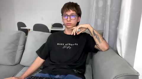 Xam online show from 02-24-25, 01:24