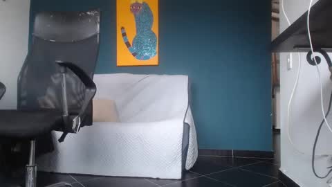 Daniel online show from 01-04-25, 04:11