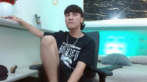 Snapshot of xandergrey8 chatting on 02-04-26, 07:53 xandergrey8 online show from 02-04-26, 07:53