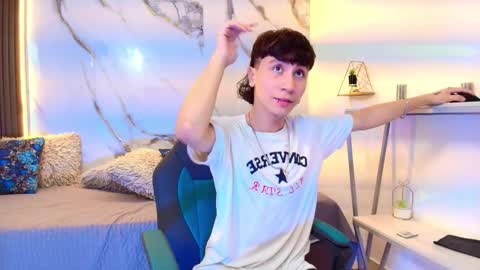 Snapshot of xandergrey8 chatting on 02-24-26, 07:45 xandergrey8 online show from 02-24-26, 07:45