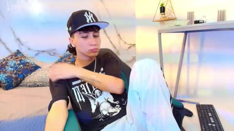 Snapshot of xandergrey8 chatting on 02-25-26, 07:34 xandergrey8 online show from 02-25-26, 07:34